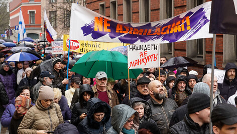 Rusakalbių protestas Rygoje