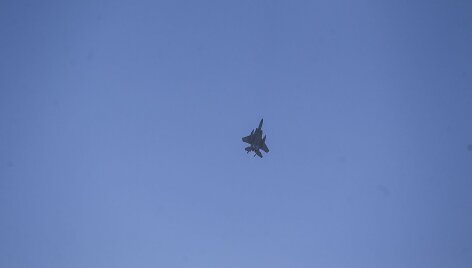 NATO naikintuvas vir&scaron; Vilniaus