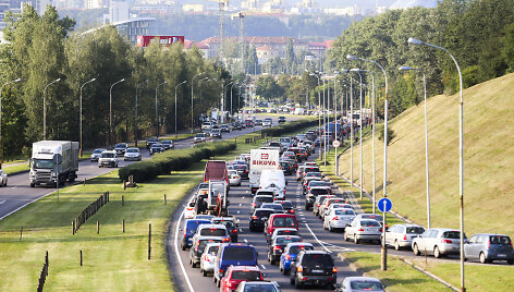 Sostinę sukaustė spūstys