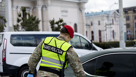 Vilniuje pradėjo patruliuoti Lietuvos kariuomenės Karo policija