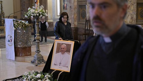 Maldos už popiežių Buenos Airėse / JUAN MABROMATA / AFP