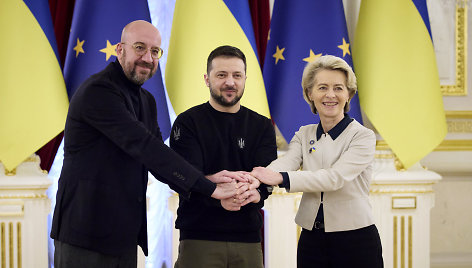 EVT pirmininkas Ch.Michelis, Ukrainos lyderis V.Zelenskis ir UK pirmininkė U.von der Leyen