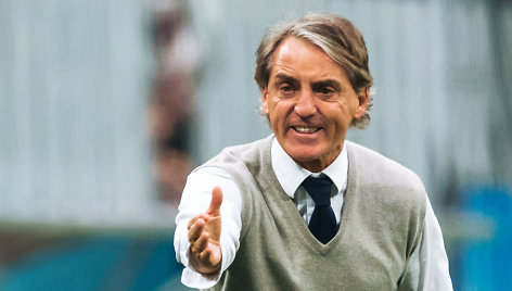 Roberto Mancini šiuo metu treniruoja Sankt Peterburgo „Zenit“ klubą.