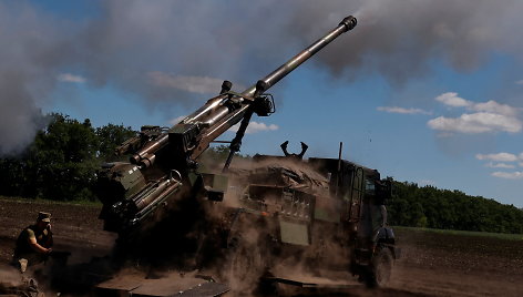 Ukraina paskelbė, kiek jai reikia sunkiosios ginkluotės: ar realu tiek gauti?