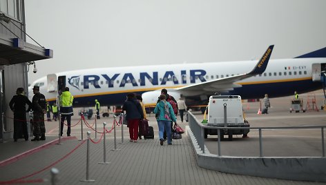 „Ryanair“ pradėjo skraidinti į Londoną iš Palangos