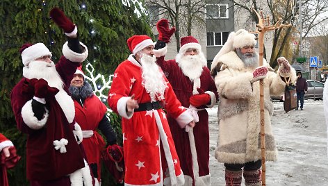 Kalėdų Senelių suvažiavimas Trakuose