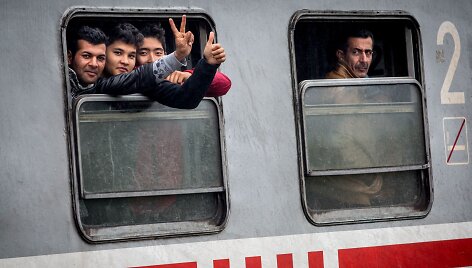 Migrantai Tovarniko (Kroatija) geležinkelio stotyje