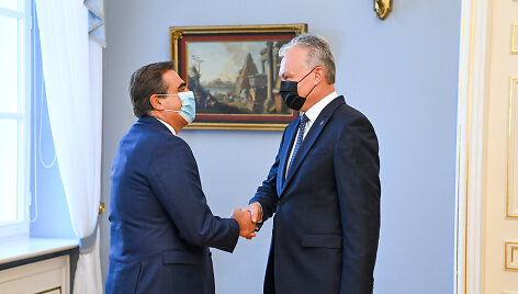 Margaritis Schinas ir Gitanas Nausėda