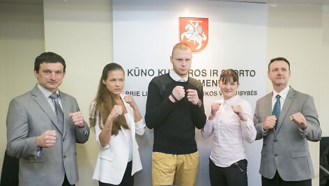 Kioku&scaron;in karatė spaudos konferencija