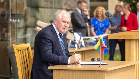 Arvydas Anu&scaron;auskas