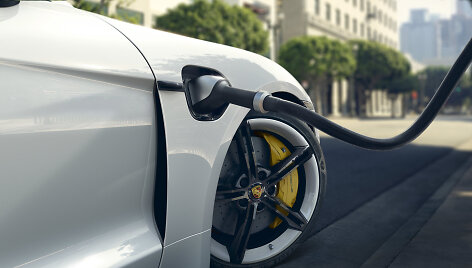 Porsche Taycan 
