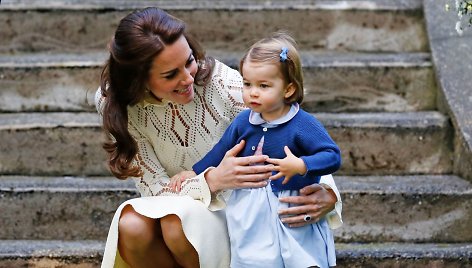 Kembridžo hercogienė Catherine su dukra princese Charlotte