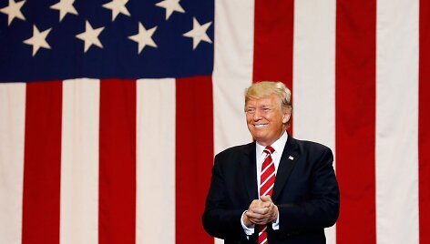 Donaldo Trumpo kalba Arizonoje