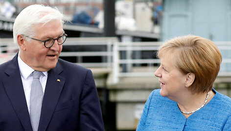 Vokietijos prezidentas Frankas-Walteris Steinmeieris ir kanclerė Angela Merkel