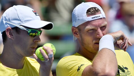 Johnas Peersas ir Samas Grothas