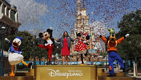 Honkonge lankytojams duris vėl atvėrė &bdquo;Disney&ldquo; pramogų parkas