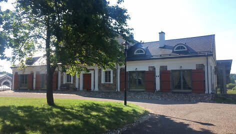 Paliesiaus dvare