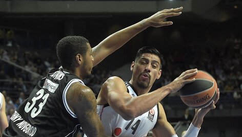 Gustavo Ayonas