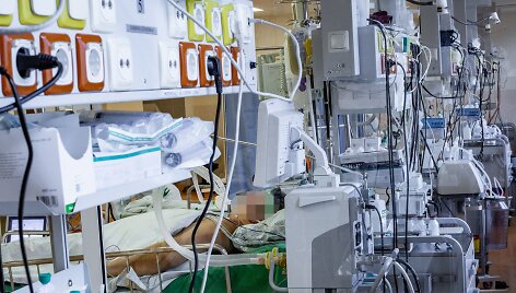 VUL Santaros klinikos. Kova su koronavirusu