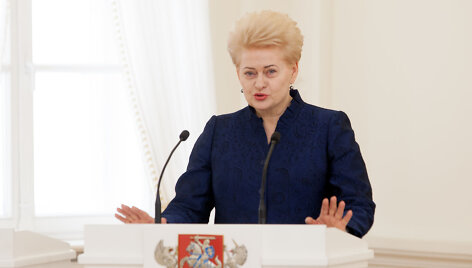 Prezidentė priima naujų teisėjų priesaikas