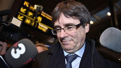 Carlesas Puigdemont'as