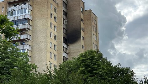Gaisras &Scaron;iaulių daugiabutyje