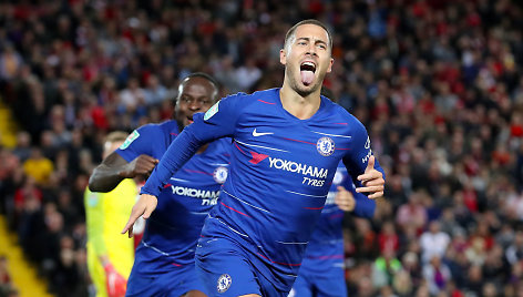 Edenas Hazard'as puikiu smūgiu lėmė „Chelsea“ pergalę.