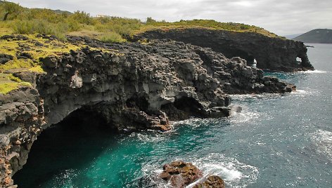 Portugalijai priklausančios Azorų salos Atlanto vandenyne