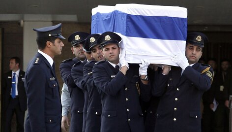 Atsisveikinimo su Arieliu Sharonu ceremonija