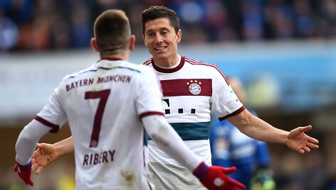 Robertas Lewandowskis įmu&scaron;ė du kartus