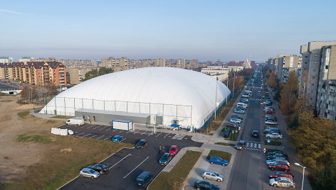 Pripučiamas stadionas Pilaitėje