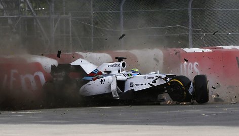 Felipe Massos ir Sergio Perezo avarija Kanados F-1 lenktynėse