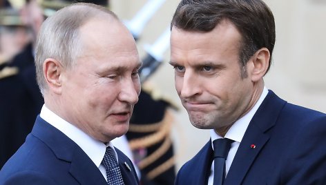 Vladimiras Putinas ir Emmanuelis Macronas