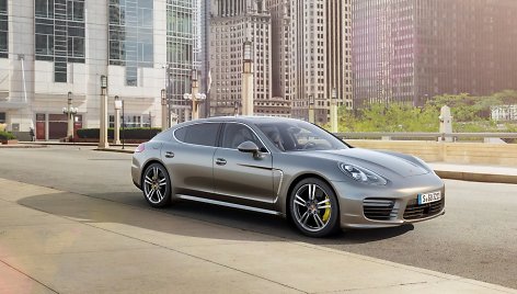 „Porsche Panamera Turbo S“