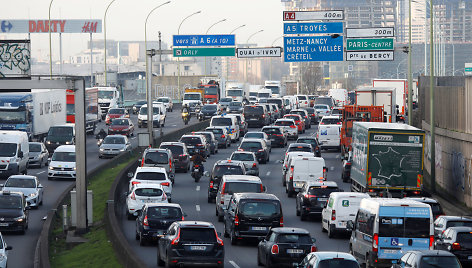 Prancūzijoje transporto darbuotojų streikas vyksta jau 14 dienų