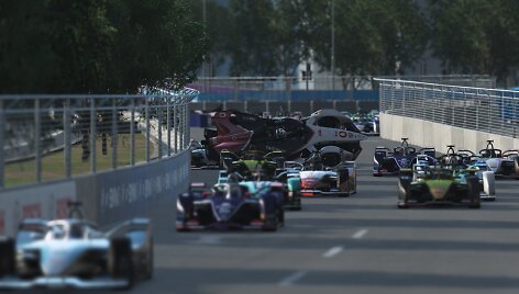 &bdquo;Race at Home Challenge&ldquo; etapas Honkongo trasoje