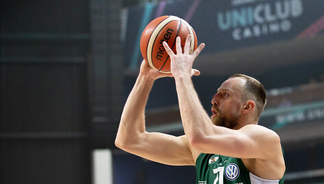 Artūras Milaknis