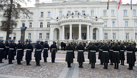 Ceremonija prie Kra&scaron;to apsaugos ministerijos
