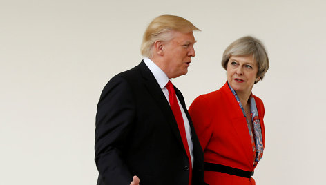 Donaldas Trumpas ir Theresa May