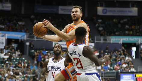 Donatas Motiejūnas įmetė 29 ta&scaron;kus į &bdquo;Los Angeles Clippers&ldquo; krep&scaron;į.