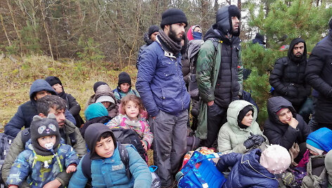 Migrantai Lenkijos pasienyje