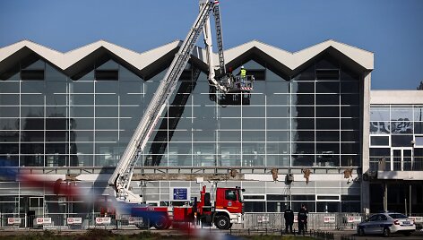 Nelaimė Serbijos traukinių stotyje / Marko Djurica / REUTERS