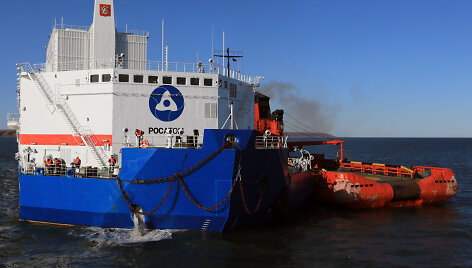 Plaukiojanti atominė elektrinė &bdquo;Akademik Lomonosov&ldquo;