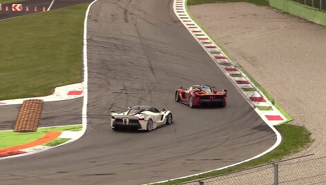 &bdquo;Ferrari FXX K&ldquo; lenktynių trasoje