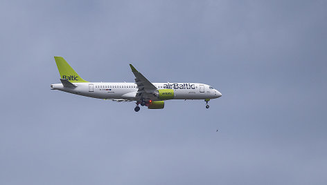 „Air Baltic“ lėktuvas