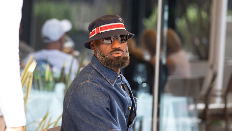 LeBronas Jamesas