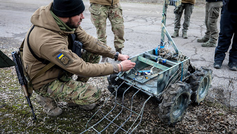 Ukrainos kariškių naudojamas robotas