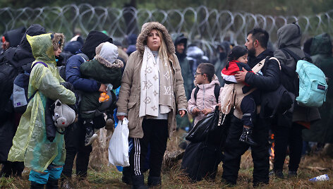 Migrantai Lenkijos pasienyje
