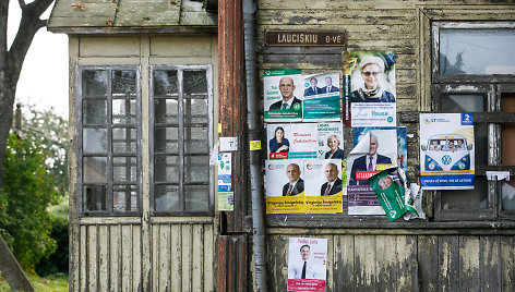 Rinkiminiai plakatai Lukšiuose