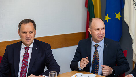 Waldemaras Tomaszewskis, Aurelijus Veryga